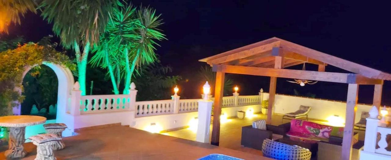 Villa Med Panoramautsikt Med Privat Pool I Calpe, Costa Blanca, Spanien Kültér fotó